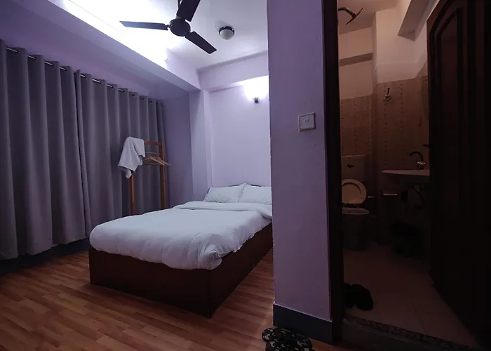Hotel Kaphi Homes